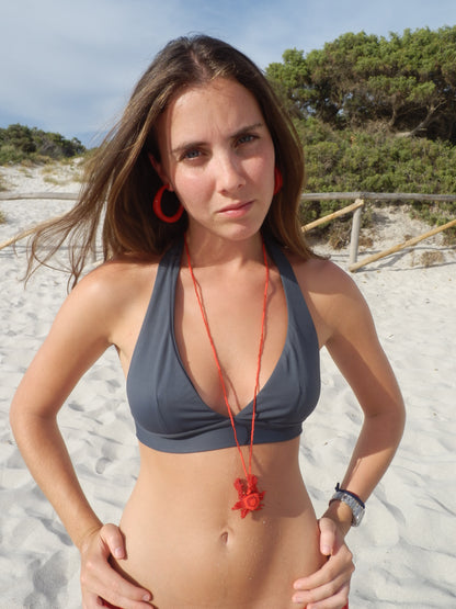 Necklace crab club