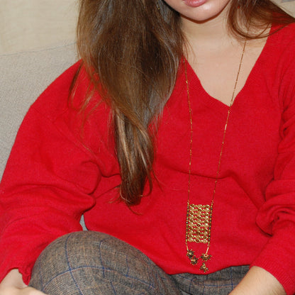 Collar Amuleto marrón, largo con colgante de cuentas · puesto · Blankspot COMO SI NADA